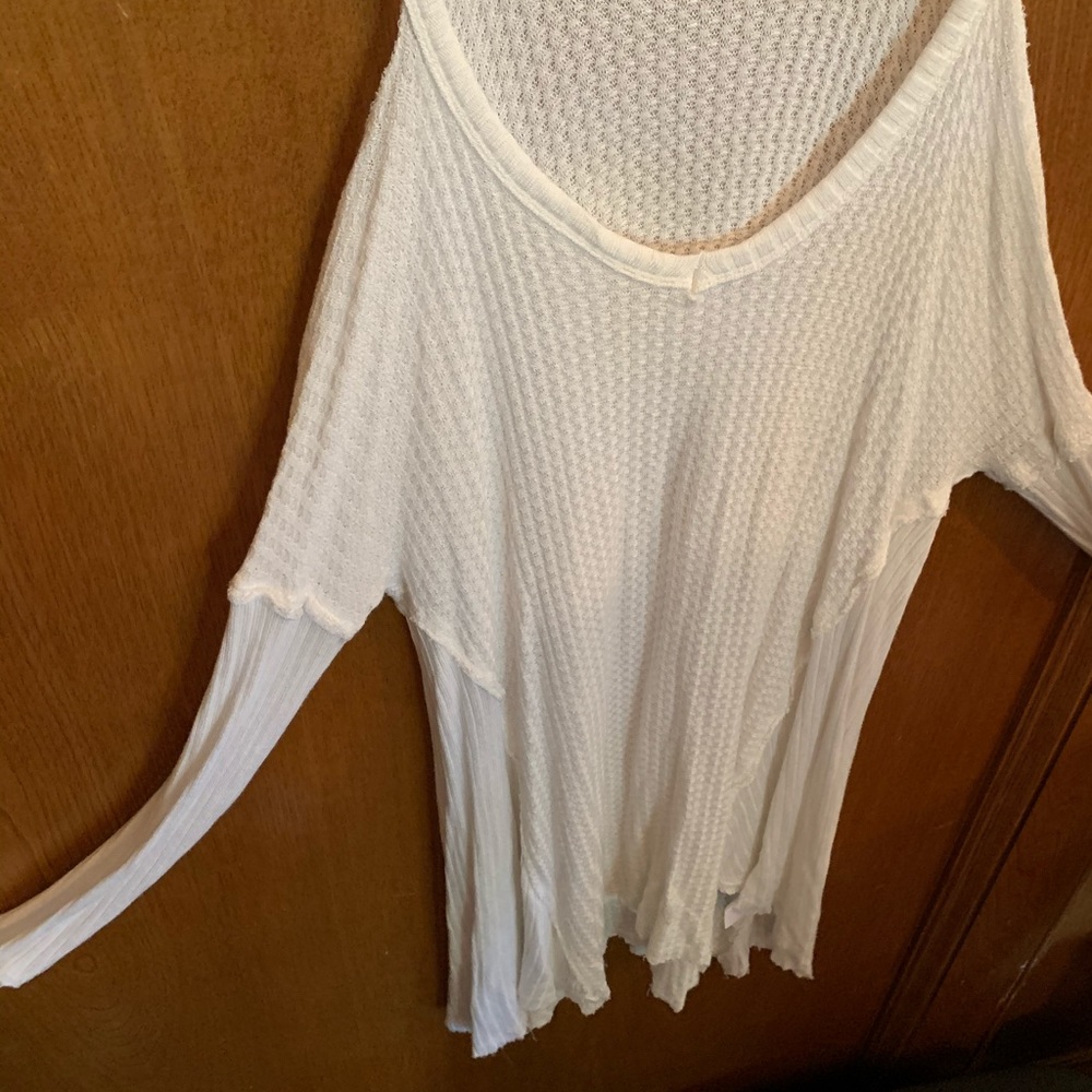 Super fun long sleeve blouse from boutique